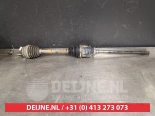 Gebruikte Aandrijfas rechts-voor Toyota RAV4 (A2) 2.0 D-4D 16V 4x4 Prijs € 60,00 Margeregeling aangeboden door V.Deijne Jap.Auto-onderdelen BV