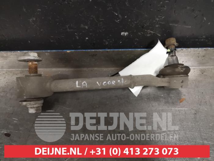 Toyota Auris Draagarm links-achter O409719