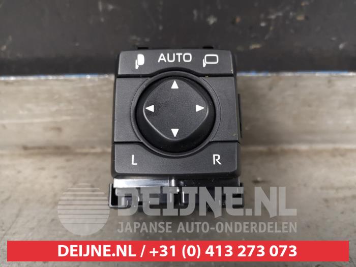 Toyota Rav-4 Spiegel Schalter O410045