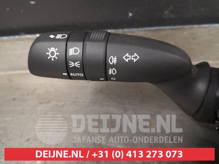 Toyota Rav-4 Licht Schalter O410046