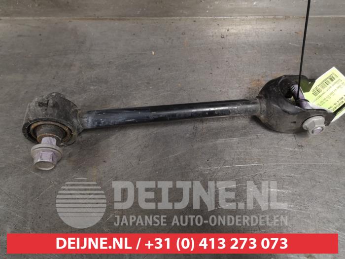 Toyota Rav-4 Querlenker rechts hinten O410197