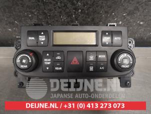 Kia Carnival Kachel Bedieningspaneel O410312 foto 2