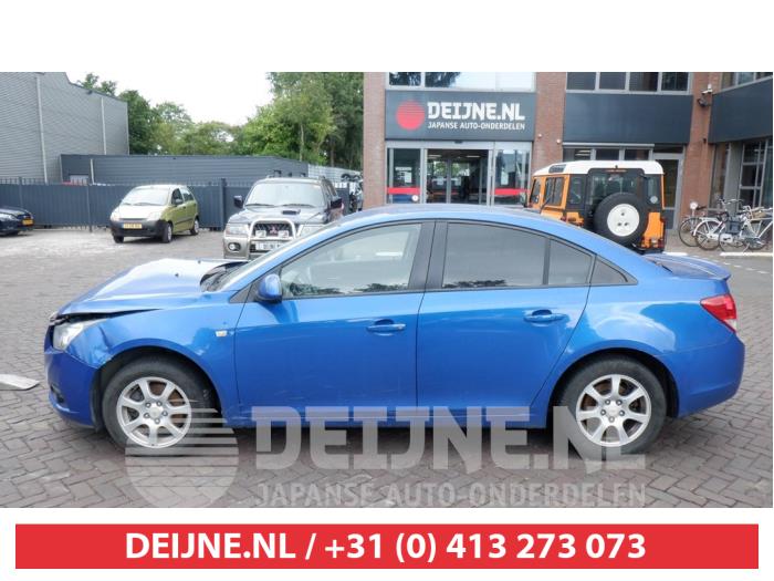 Chevrolet Cruze Außenspiegel links O410425