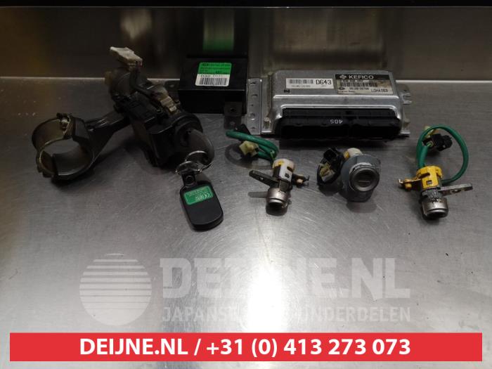 Kia Cerato Ignition lock + key O335329
