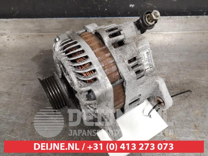 Gebruikte Dynamo Subaru Legacy (BL) 2.5 16V Prijs € 40,00 Margeregeling aangeboden door V.Deijne Jap.Auto-onderdelen BV