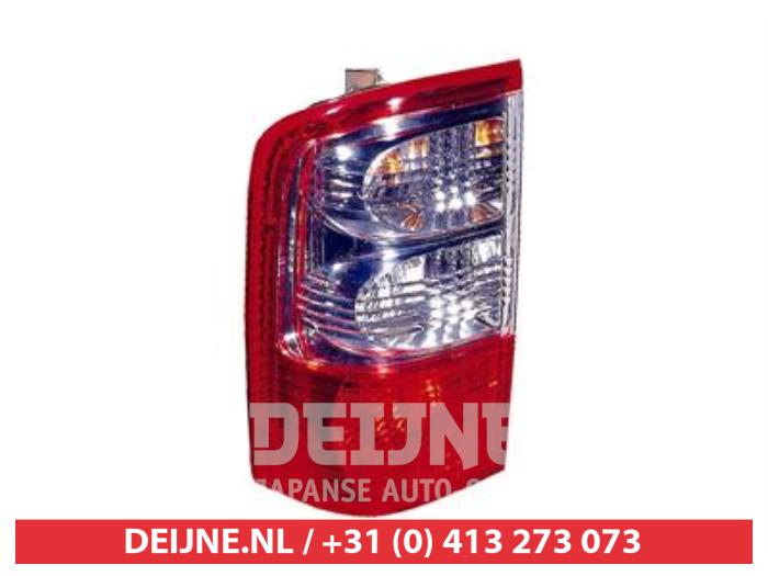 Nissan Patrol Achterlicht links O9990007613