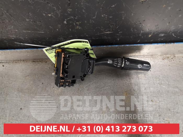 Subaru Impreza Ruitenwis Schakelaar O411112