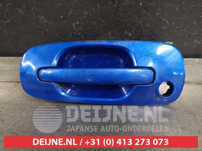 Subaru Impreza Portiergreep 4Deurs links-voor O411111