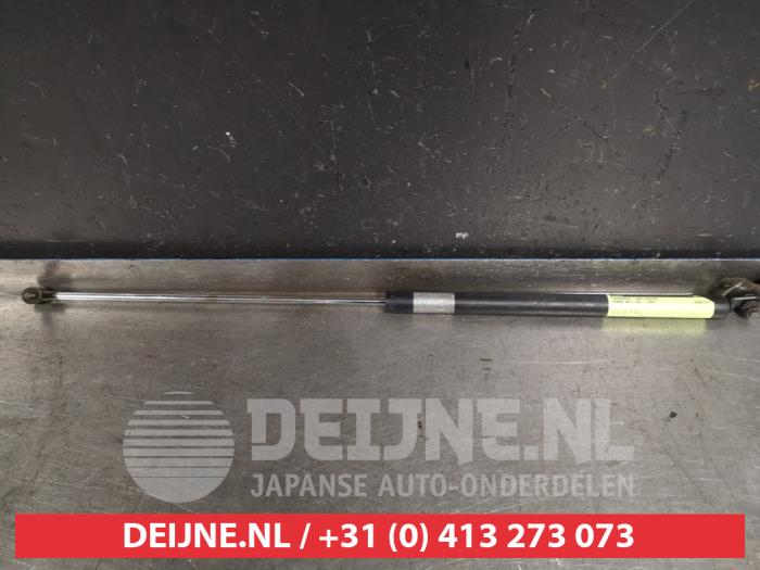Honda HR-V Rear gas strut, left O411183