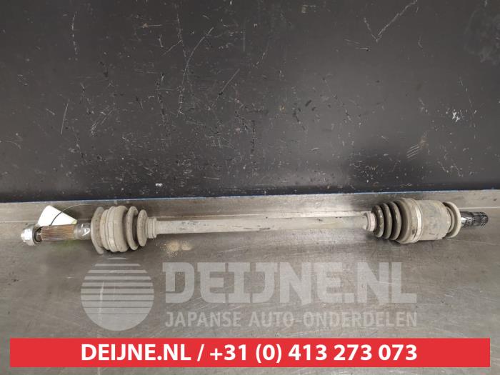 Gebruikte Aandrijfas links-achter Subaru XV (GP) 2.0 D AWD 16V Prijs € 75,00 Margeregeling aangeboden door V.Deijne Jap.Auto-onderdelen BV