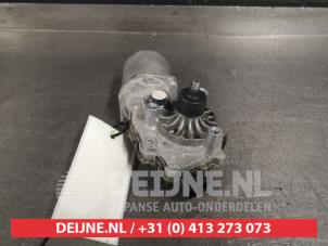 Subaru XV Front wiper motor O411571 photo 2