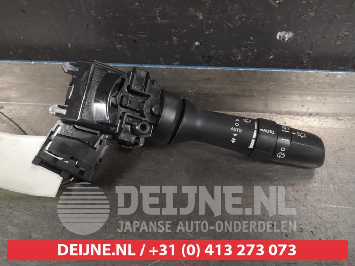 Subaru XV Scheibenwischer Schalter O411592