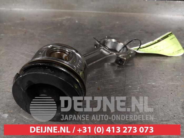 Gebruikte Zuiger Nissan Note (E12) 1.5 dCi 90 Prijs € 50,00 Margeregeling aangeboden door V.Deijne Jap.Auto-onderdelen BV