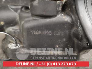Nissan Note Thermostatgehäuse O412081 foto 3