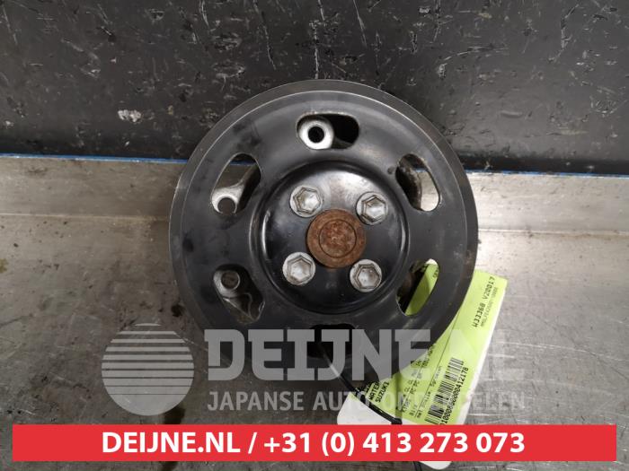 Gebruikte Waterpomp Suzuki Celerio (LF) 1.0 12V Prijs € 25,00 Margeregeling aangeboden door V.Deijne Jap.Auto-onderdelen BV