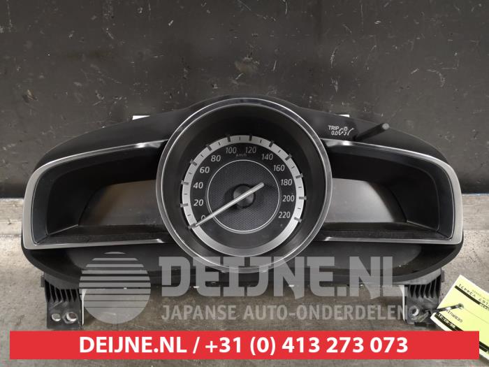 Mazda 2 Kilometerteller KM O412360