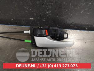 Toyota Prius Deurslot Mechaniek 4Deurs links-achter O412571 foto 2