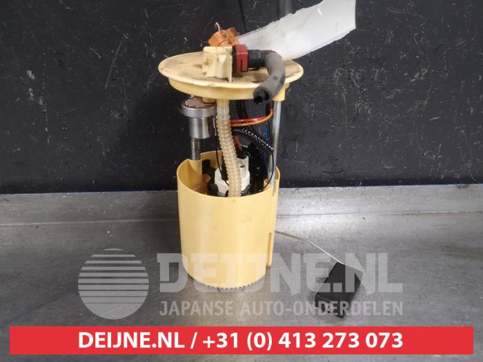 Gebruikte Tank element Pomp Suzuki Swift (ZA/ZC/ZD1/2/3/9) 1.3 D 16V Prijs € 40,00 Margeregeling aangeboden door V.Deijne Jap.Auto-onderdelen BV