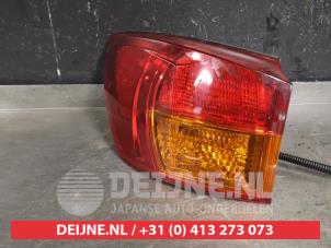 Lexus IS Taillight, left O412670 photo 2