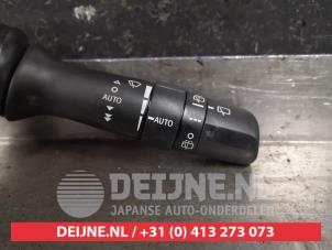 Toyota Yaris Ruitenwis Schakelaar O412705 foto 2