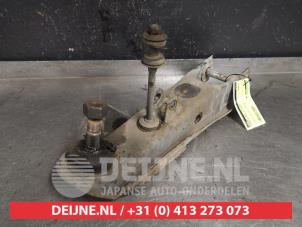 Nissan NP 300 Querlenker unten links vorne O413220 foto 2