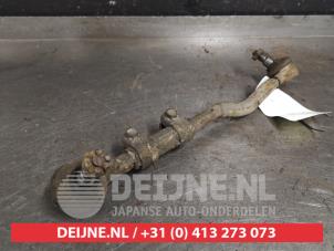 Nissan NP 300 Spoorstang rechts O413242 foto 2