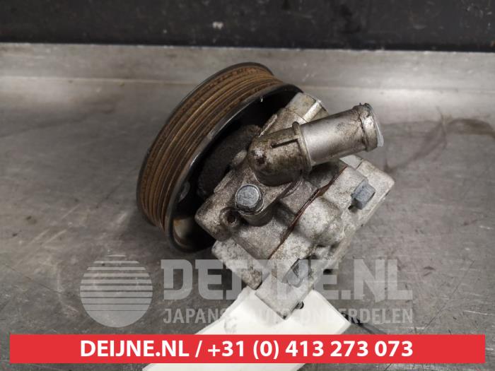 Gebruikte Servopomp Chevrolet Cruze 2.0 D 16V Prijs € 50,00 Margeregeling aangeboden door V.Deijne Jap.Auto-onderdelen BV