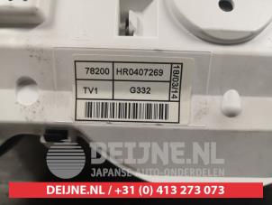 Honda Civic Tachometer O413646 photo 3