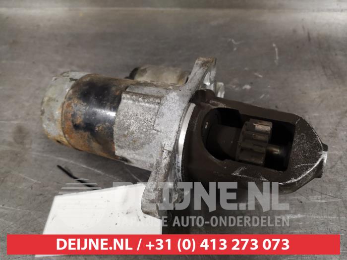 Gebruikte Startmotor Nissan X-Trail (T30) 2.0 16V 4x4 Prijs € 35,00 Margeregeling aangeboden door V.Deijne Jap.Auto-onderdelen BV