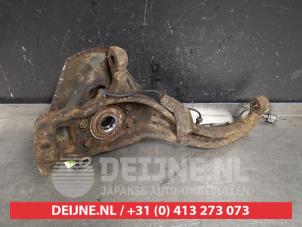 Nissan Navara Fusee rechts-voor O414022 foto 2