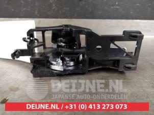 Suzuki Ignis Portiergreep 4Deurs rechts-voor O414035 foto 2