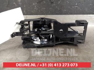 Suzuki Ignis Portiergreep 4Deurs rechts-achter O414036 foto 2