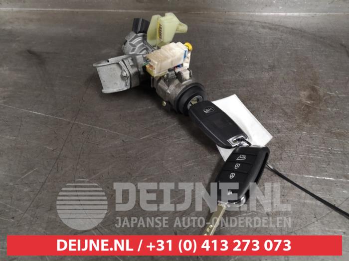 Kia Stonic Kontaktslot+Sleutel O414144