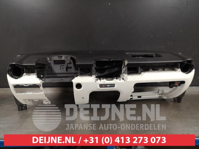 Suzuki Ignis Dashboard O414223