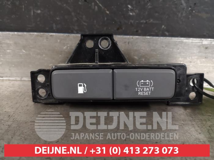 Hyundai Ioniq Tankklep Schakelaar O414378