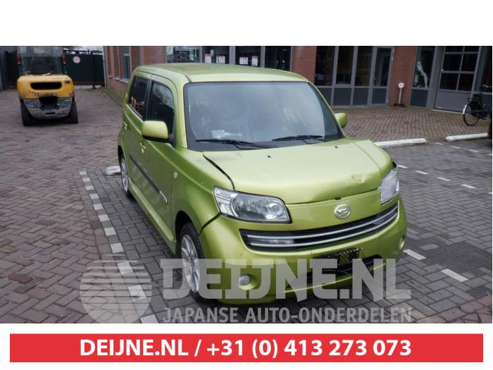Daihatsu Materia Nebelscheinwerfer rechts vorne O414573
