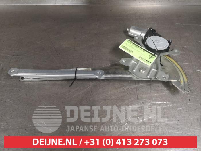 Daihatsu Materia Window mechanism 4-door, front left O414579