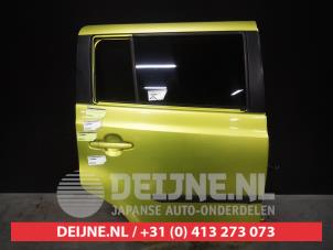 Daihatsu Materia Portier 4Deurs rechts-achter O414594 foto 2