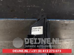 Hyundai I40 Lenkradschalter O414697 foto 3