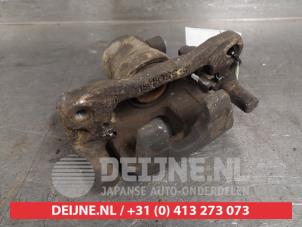 Mitsubishi Lancer Remklauw (Tang) links-achter O414894 foto 2