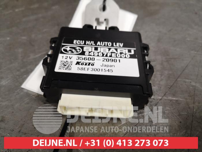 Subaru Impreza Steuergerät Beleuchtung O415463
