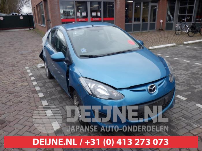 Mazda 2 Bumper Rooster O415524