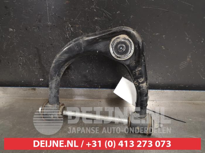 Toyota Landcruiser Front upper wishbone, right O415584