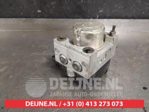 Daihatsu Copen ABS pump O416024 photo 2