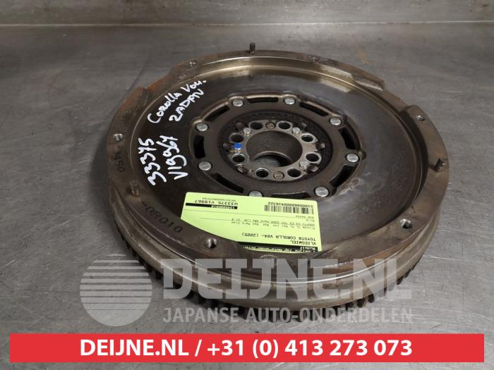 Toyota Corolla Verso Schwungrad O416322