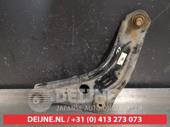 Nissan Qashqai Draagarm onder links-voor O416586