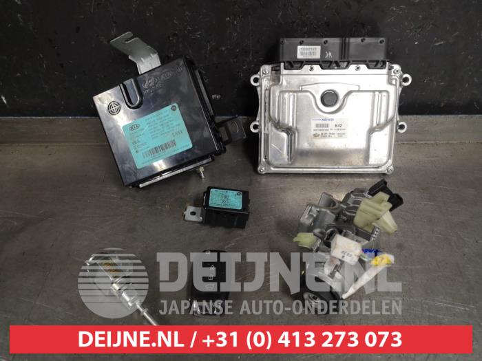 Kia Rio Slotenset Cilinder (compleet) O417126