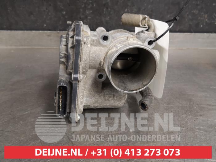 Suzuki Celerio Gasklephuis O417408