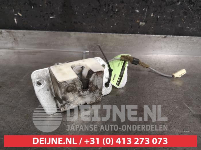 Daihatsu Cuore Schließmechanik Heckklappe O417590