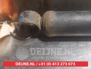 Toyota Rav-4 Stoßdämpfer links hinten O378973 foto 3